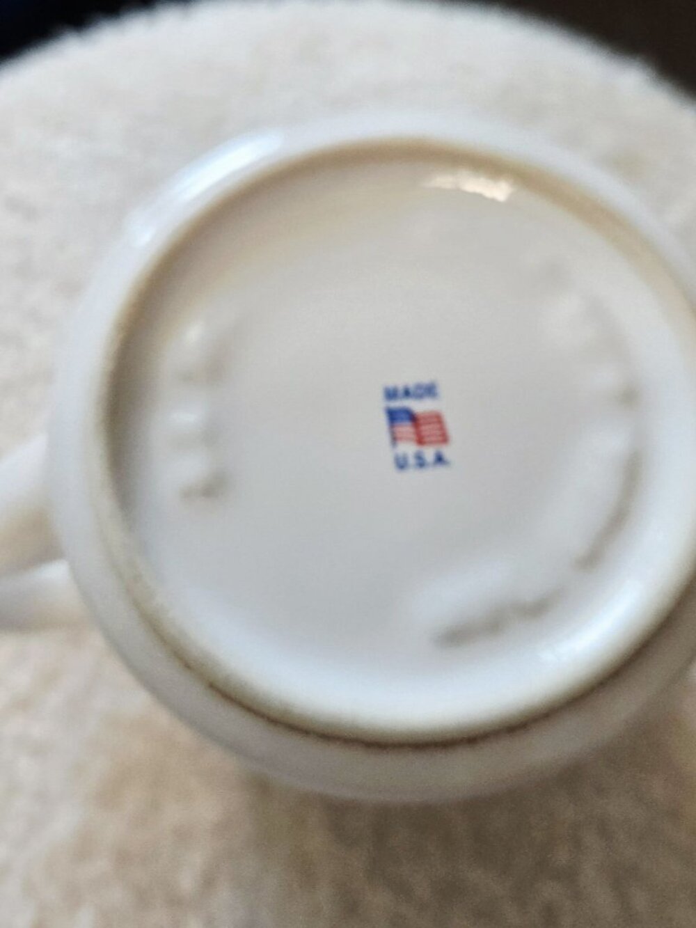 BIAXIN Pharmaceutical Vet Logo Advertising With Bite Taken Out 10 0Z Coffee Cup - Picture 4 of 4